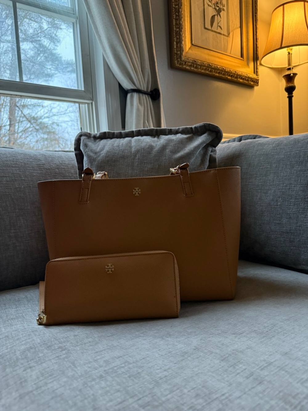 New Tory Burch Tote + Matching Wallet Set